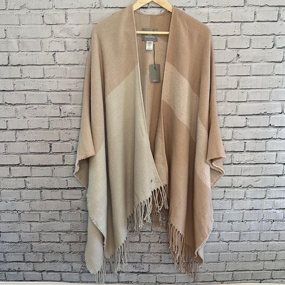 NWT | Soia & Kyo Woven Scarf Cardigan Wrap | OS - Picture 2 of 9
